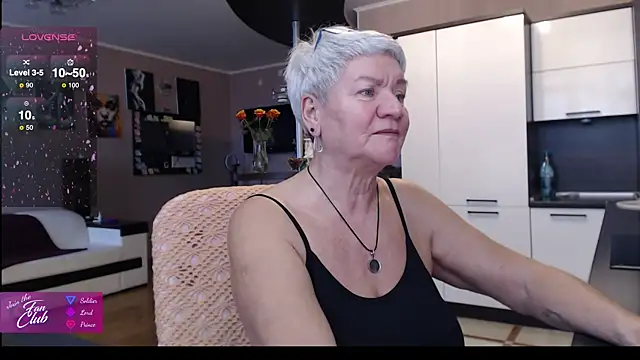 roxana brooks online show from October 2025 10:23:02 AM