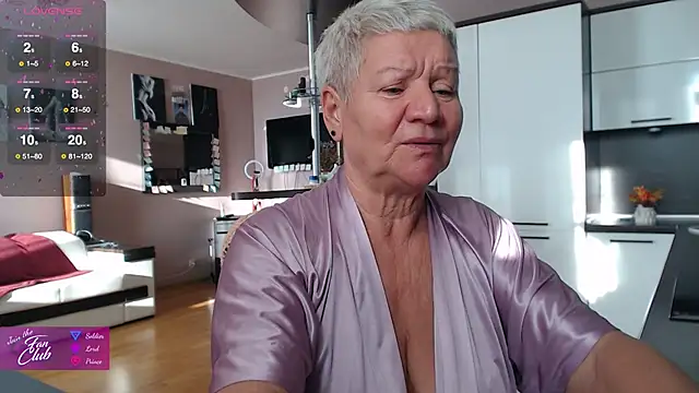 Snapshot of roxana_brooks chatting on February 2026 09:12:02 AM roxana brooks online show from February 2026 09:12:02 AM