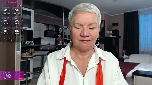 Snapshot of roxana_brooks chatting on February 2026 02:53:02 PM roxana brooks online show from February 2026 02:53:02 PM