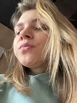 ValenciaShock online show from October 2025 06:41:02 AM