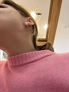 ValenciaShock online show from October 2025 06:58:02 AM