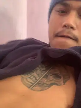 Hullax online show from December 2025 05:02:01 AM