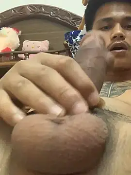 Hullax online show from March 2026 04:37:01 PM