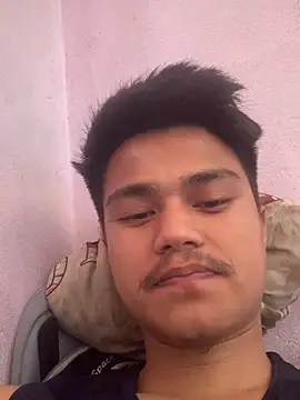 Hullax online show from April 2026 03:26:01 AM