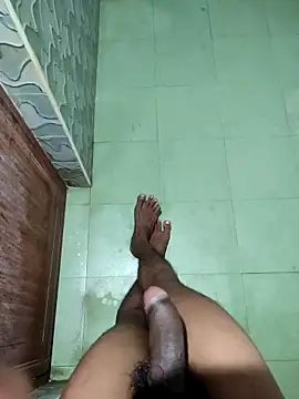 Snapshot of yo19boy chatting on March 2025 06:03:01 AM yo19boy online show from March 2025 06:03:01 AM