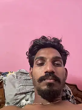 Snapshot of yo19boy chatting on February 2026 06:48:01 PM yo19boy online show from February 2026 06:48:01 PM