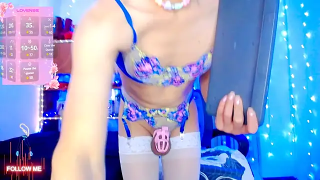 Aleexx    online show from March 2025 04:23:02 PM