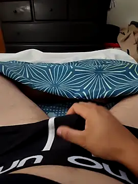 LuqenZo online show from April 2026 02:01:01 AM