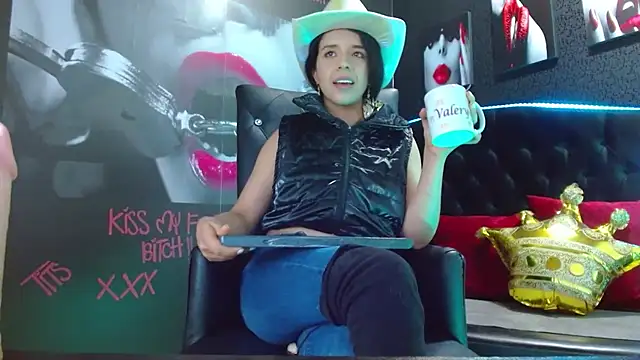 Snapshot of VALERY_MEER chatting on December 2024 06:04:02 PM VALERY MEER online show from December 2024 06:04:02 PM