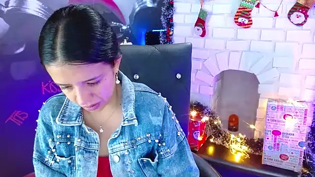 Snapshot of VALERY_MEER chatting on December 2024 12:49:01 PM VALERY MEER online show from December 2024 12:49:01 PM