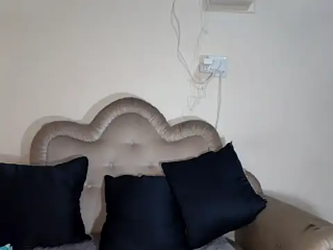 Snapshot of Xindias_fantasyX chatting on June 2026 07:41:01 PM Xindias fantasyX online show from June 2026 07:41:01 PM