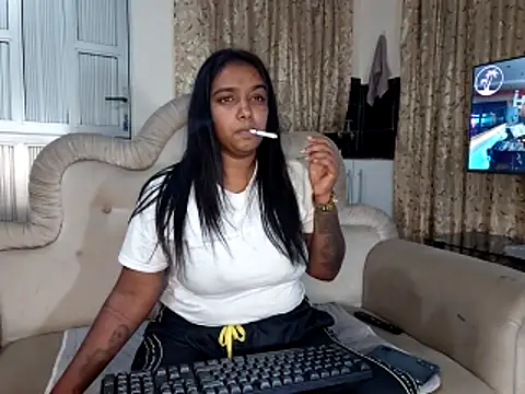 Snapshot of Xindias_fantasyX chatting on June 2026 06:27:01 PM Xindias fantasyX online show from June 2026 06:27:01 PM