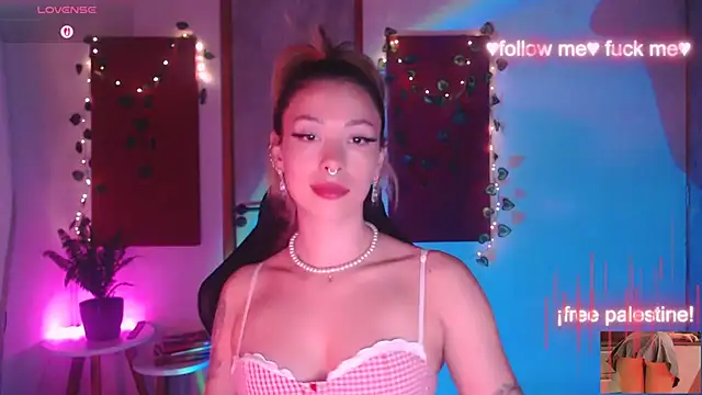 Snapshot of sakura_beauty chatting on October 2025 04:54:01 AM sakura beauty online show from October 2025 04:54:01 AM