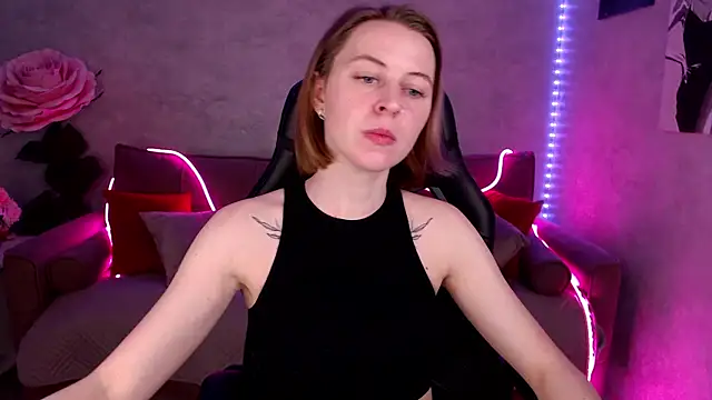 tiffany  burn online show from January 2025 09:35:02 AM