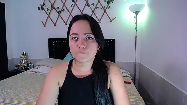 naughty girl 4u online show from November 2025 08:07:02 PM