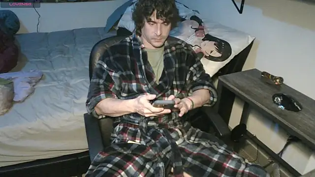 XxBobbyDigitalxX online show from January 2025 02:18:02 AM