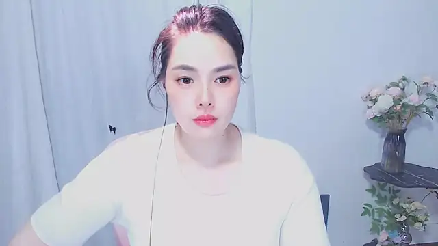 SHY- -girl online show from May 2026 05:25:01 AM