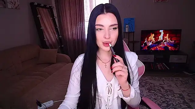   Malika   online show from April 2026 09:37:02 AM