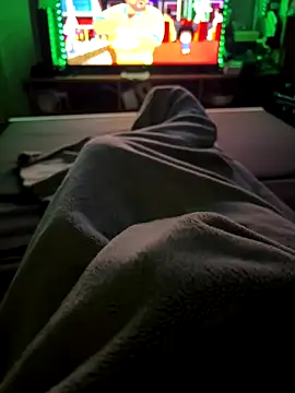 David19932908 online show from December 2024 05:20:01 AM