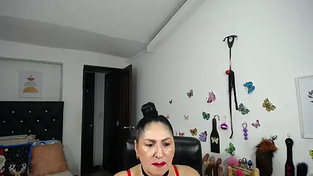 Snapshot of mature_bigboobs10 chatting on November 2025 03:53:02 AM mature bigboobs10 online show from November 2025 03:53:02 AM