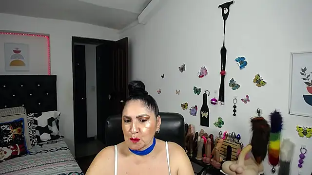 mature bigboobs10 online show from December 2025 04:07:02 AM