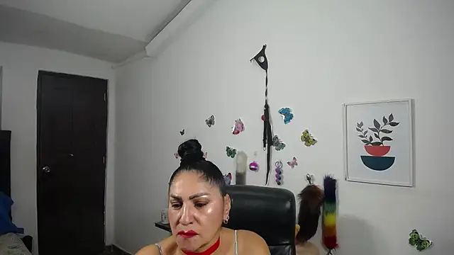 mature bigboobs10 online show from February 2026 03:56:01 AM