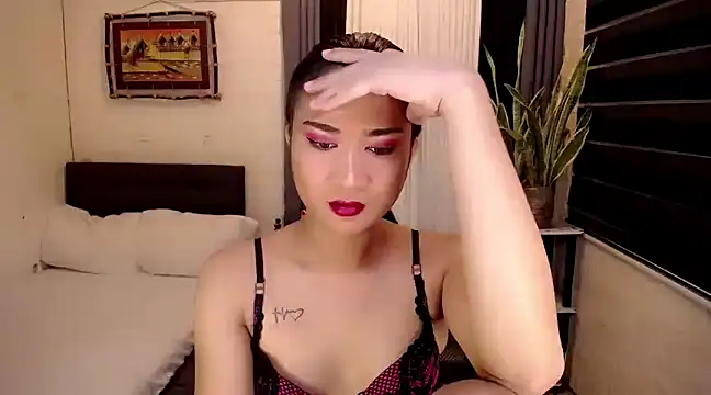 Snapshot of Yesha_harper chatting on December 2024 12:44:02 AM Yesha harper online show from December 2024 12:44:02 AM