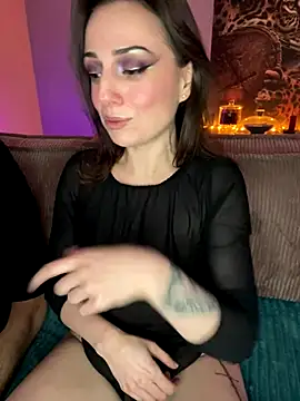 hades4ness online show from December 2024 04:25:01 PM