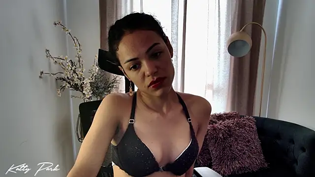 Snapshot of kattypark chatting on October 2025 08:22:02 PM kattypark online show from October 2025 08:22:02 PM