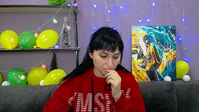 NinaFlawlees online show from January 2025 05:11:01 AM