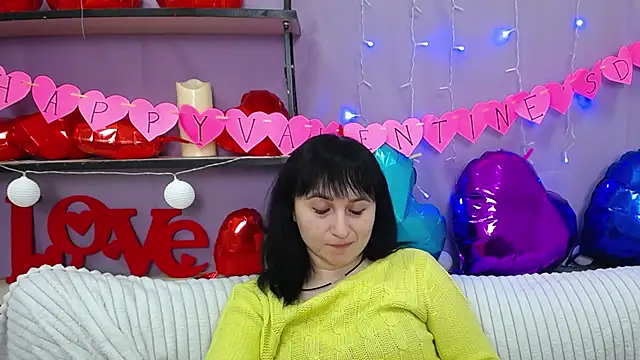 NinaFlawlees online show from February 2025 05:08:01 AM