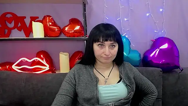 NinaFlawlees online show from March 2025 01:11:01 AM