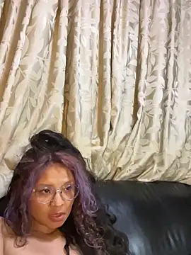 Snapshot of Hathorlove chatting on January 2025 02:01:01 AM Hathorlove online show from January 2025 02:01:01 AM