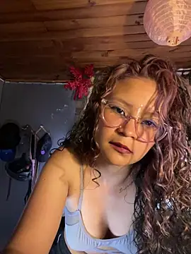 Snapshot of Hathorlove chatting on January 2025 09:36:01 PM Hathorlove online show from January 2025 09:36:01 PM