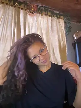 Snapshot of Hathorlove chatting on January 2025 06:14:02 PM Hathorlove online show from January 2025 06:14:02 PM