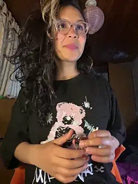 Snapshot of Hathorlove chatting on September 2025 05:01:02 AM Hathorlove online show from September 2025 05:01:02 AM