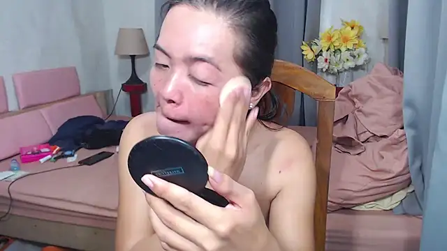 Snapshot of yournewgirldiana chatting on September 2025 06:46:02 AM yournewgirldiana online show from September 2025 06:46:02 AM