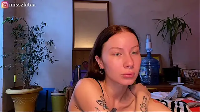 Snapshot of elfess chatting on October 2025 07:09:02 AM elfess online show from October 2025 07:09:02 AM