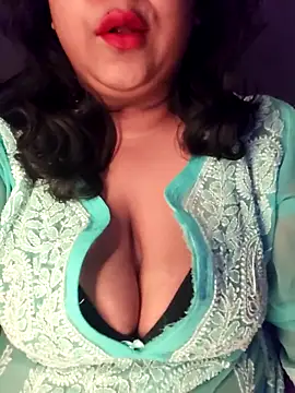 Snapshot of sassy_horny chatting on February 2025 07:38:01 PM sassy horny online show from February 2025 07:38:01 PM