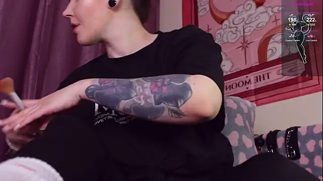 Luna Blake online show from February 2025 04:25:02 PM