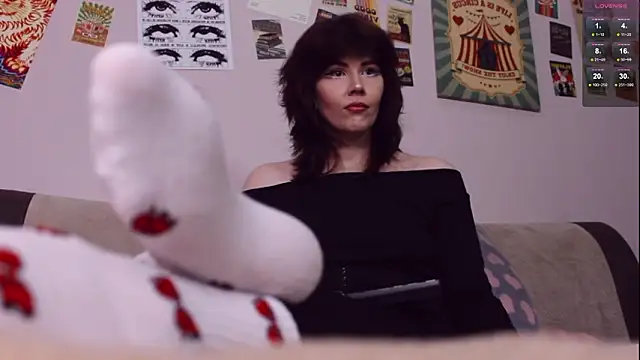 Luna Blake online show from February 2026 01:07:01 PM