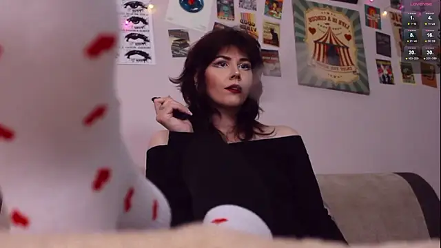 Luna Blake online show from March 2026 11:23:01 AM