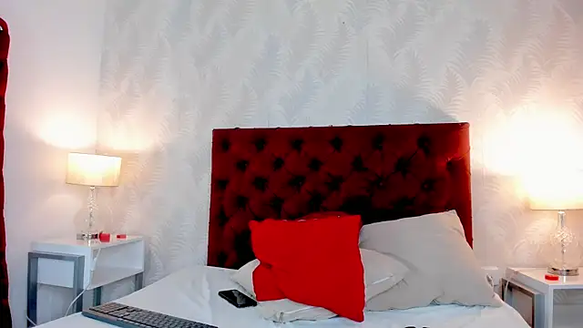 Snapshot of KarlyPrint chatting on February 2025 04:11:02 PM KarlyPrint online show from February 2025 04:11:02 PM