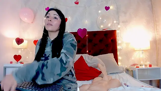 Snapshot of KarlyPrint chatting on February 2025 12:47:01 PM KarlyPrint online show from February 2025 12:47:01 PM