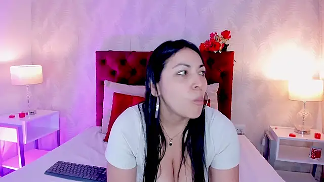 Snapshot of KarlyPrint chatting on March 2025 02:13:01 PM KarlyPrint online show from March 2025 02:13:01 PM