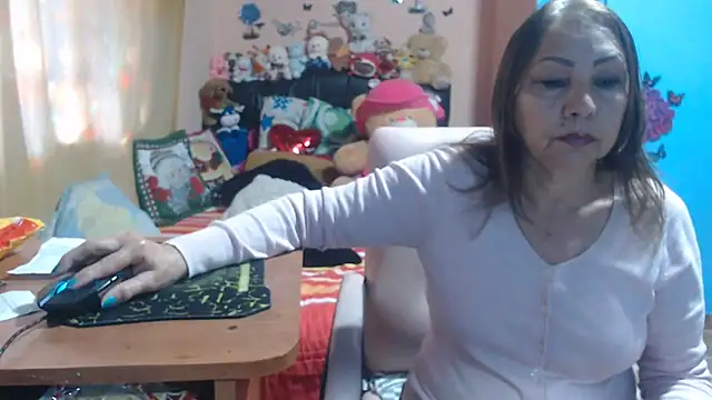 milfeddy  online show from November 2025 12:16:01 PM