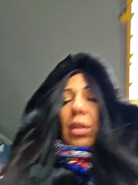 Snapshot of LeticiaWoods chatting on November 2025 11:20:02 AM LeticiaWoods online show from November 2025 11:20:02 AM