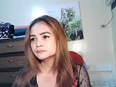 Snapshot of Kisses-13 chatting on March 2026 02:58:02 PM Kisses-13 online show from March 2026 02:58:02 PM