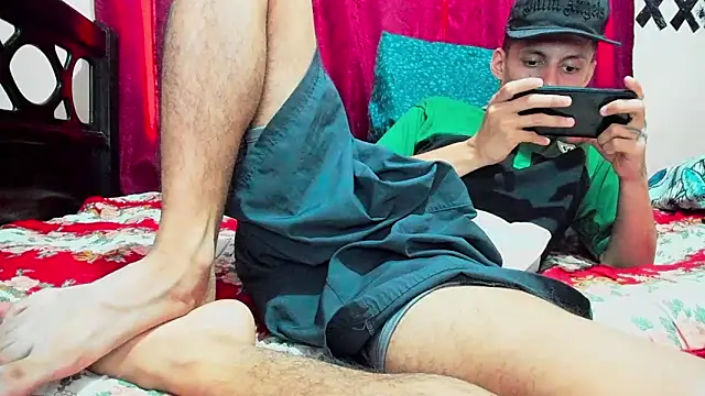 Snapshot of davidlatin66 chatting on October 2025 06:50:02 PM davidlatin66 online show from October 2025 06:50:02 PM