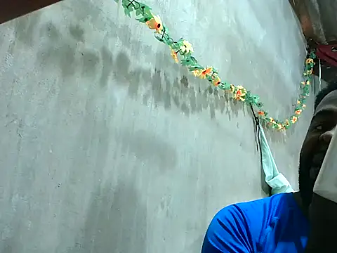 2ocmaxi online show from November 2025 08:08:02 PM